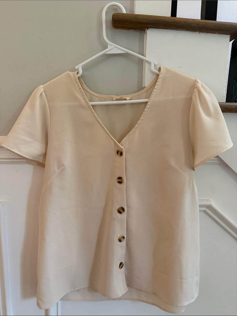 Main Strip Cream Button-Front V-Neck Blouse
